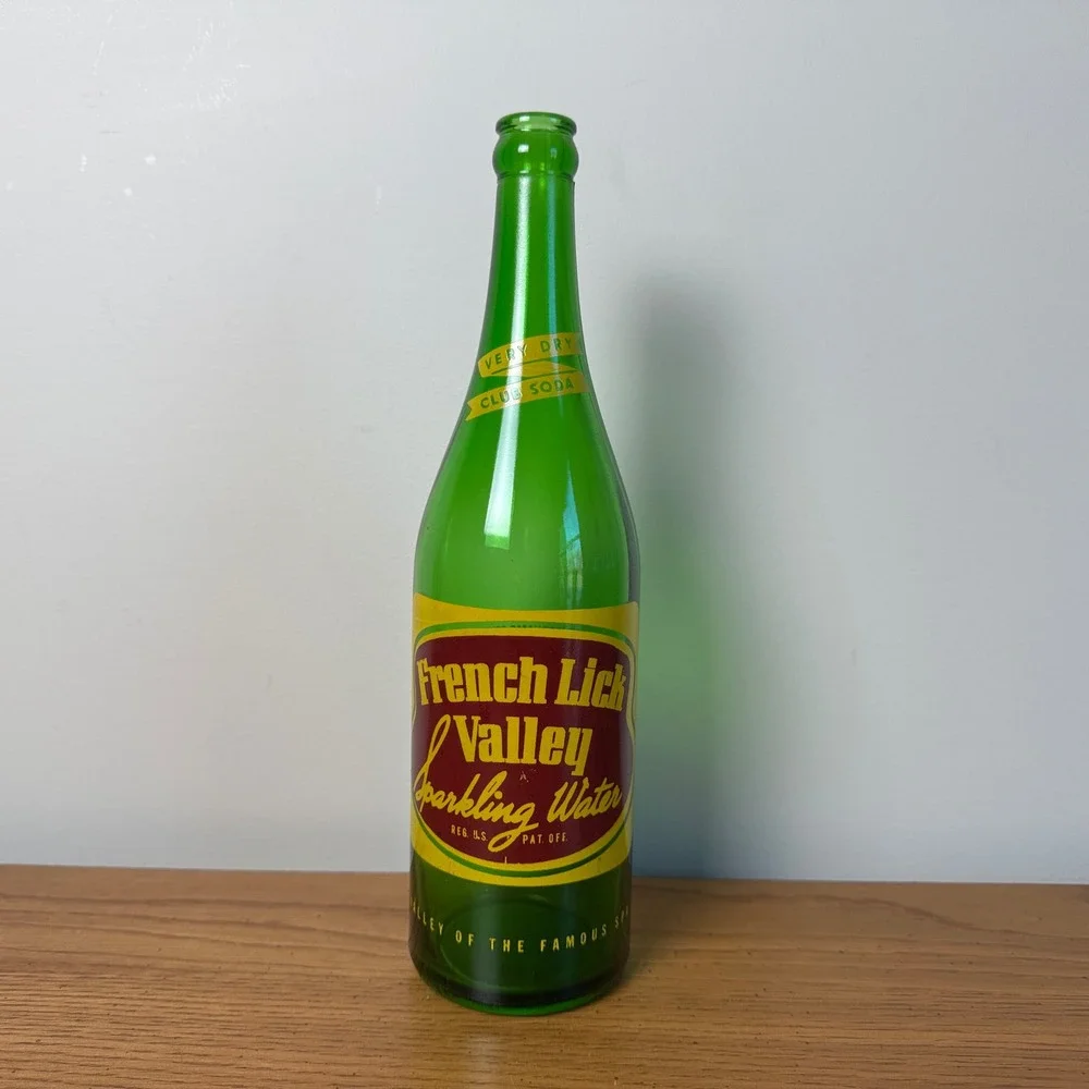 Vintage French Lick Valley Sparkling Water Green Glass Bottle 1 Pint 8 Oz ACL